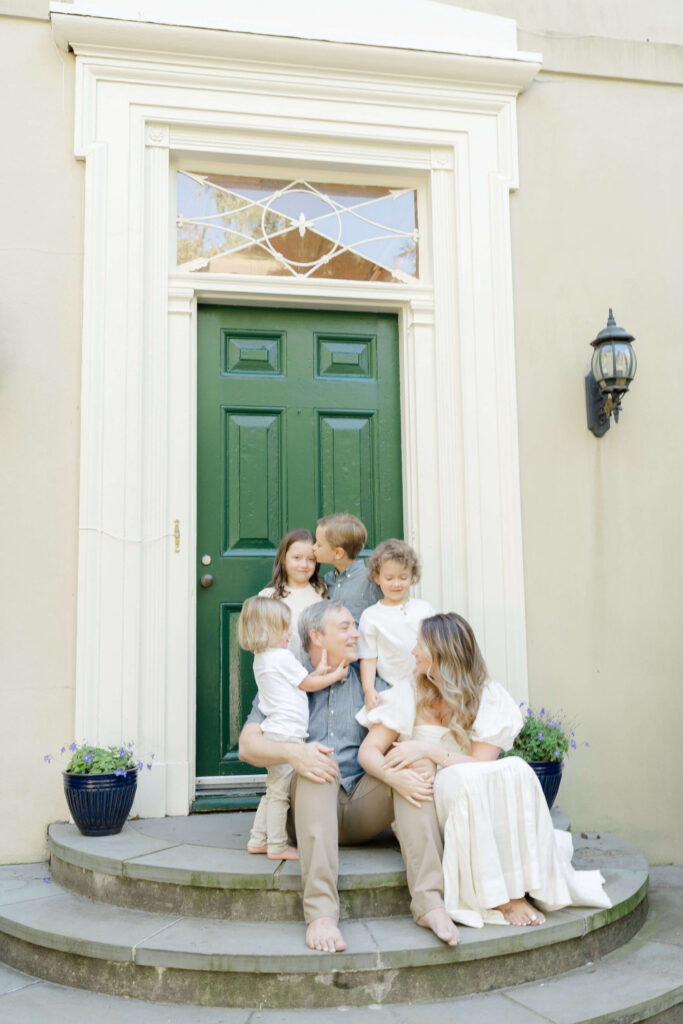 A family in Central NJ wearing a blue and white color palette for spring family photos.